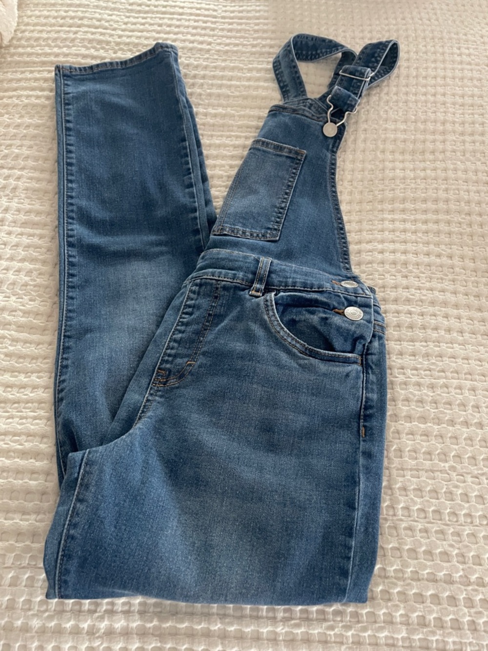 Levis- Girls overalls
